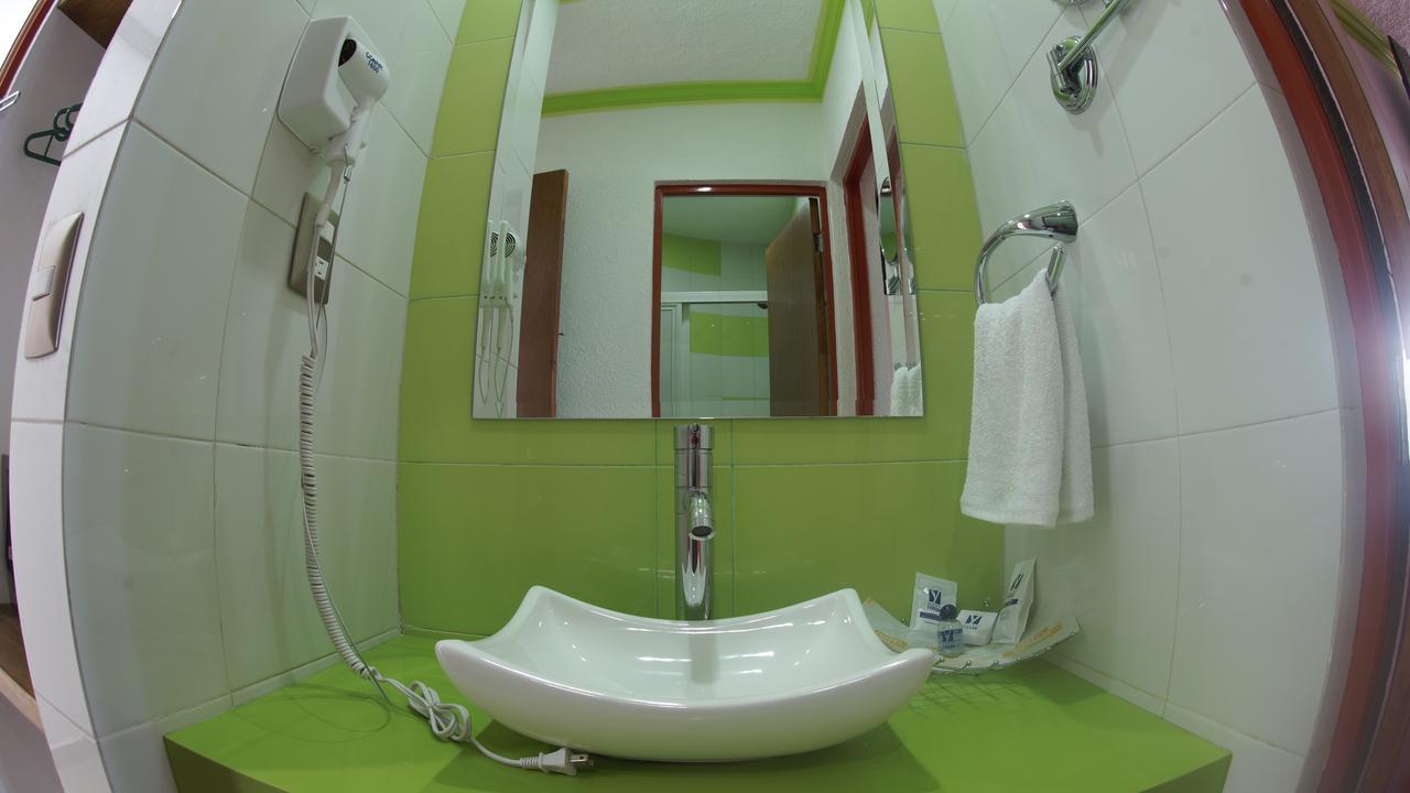 Hotel Yekkan Huauchinango Bagian luar foto